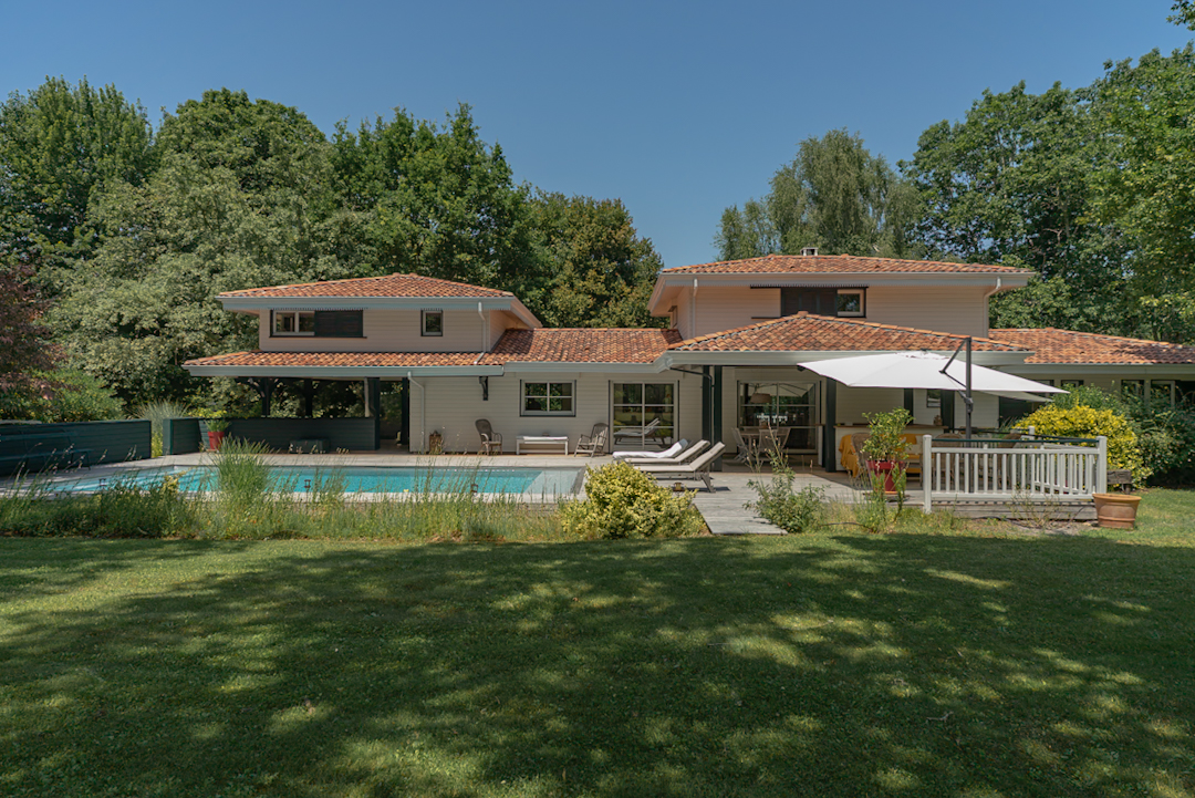 Villa des sources